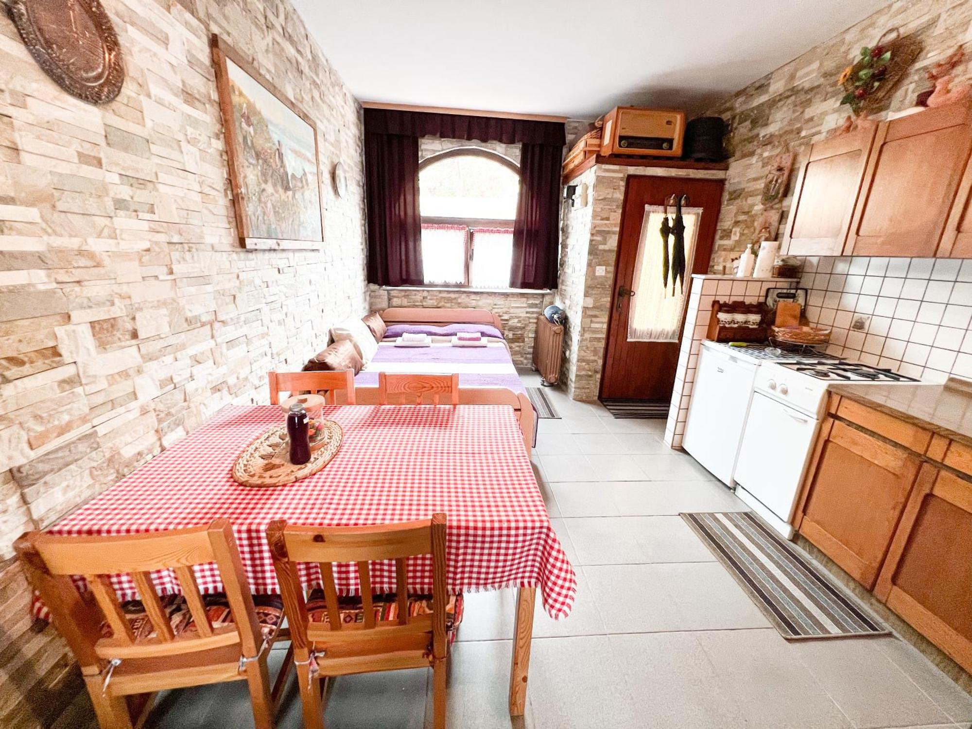 Apartment Stari Klesar อิซอลา ภายนอก รูปภาพ